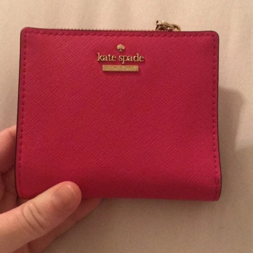 Kate Spade Adalyn Wallet**BLACK FRIDAY SALE**
